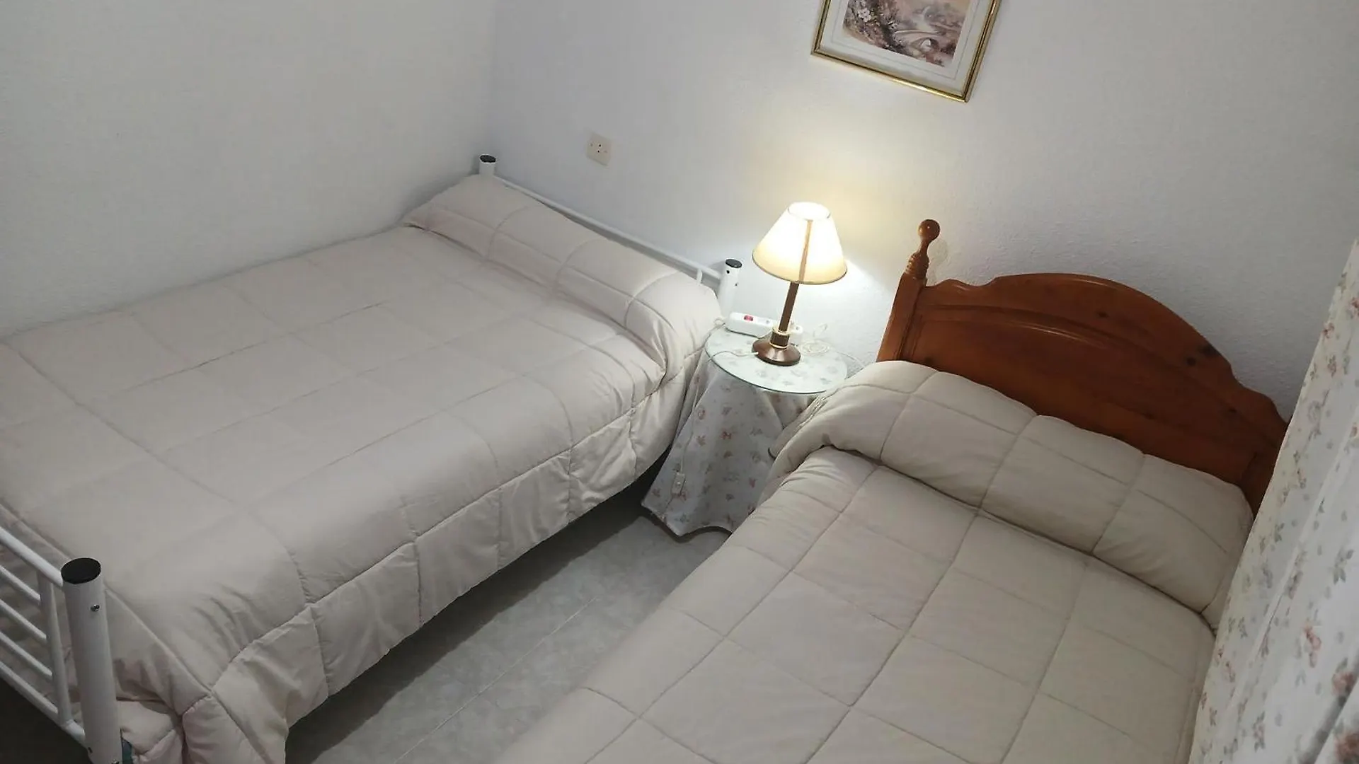 Guest house Room In Holiday House - Habitacion Privada Doble Toledo Las Nieves